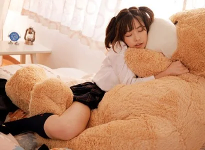 Trời đang mưa to khiến việc đi về trở nên khó khăn